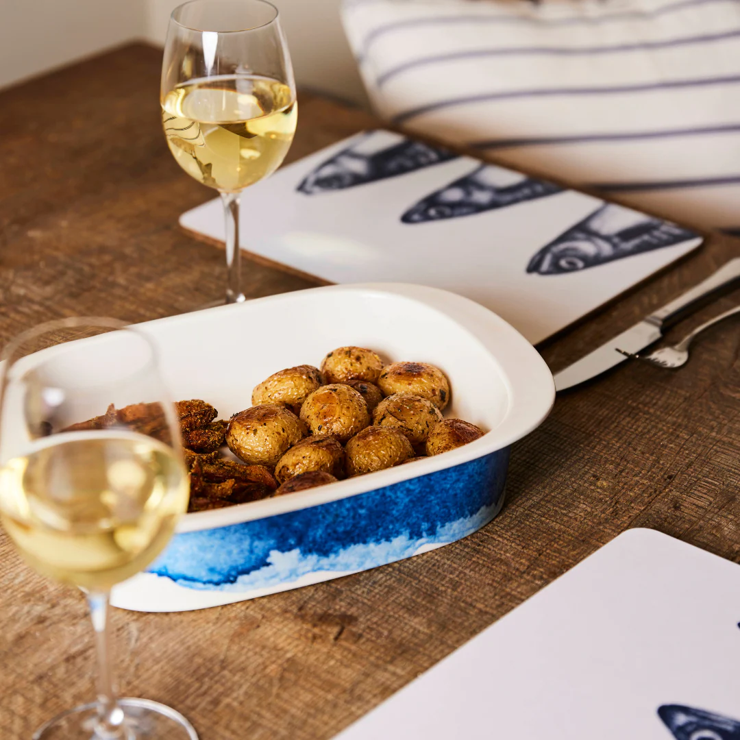 Rick Stein Coves of Cornwall - Medium Roasting Dish - Image 2